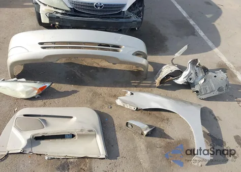 2002 Toyota Camry Se from USA, damaged, VIN 4T1BE32K42U635756